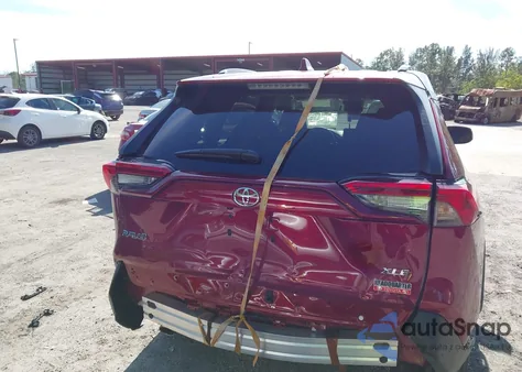 2025 Toyota Rav4 Xle from USA, damaged, VIN 2T3W1RFV4SW424570